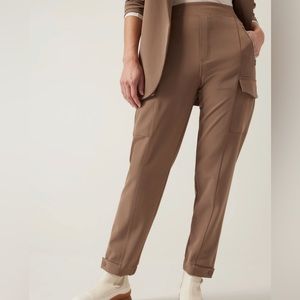 New Athleta Endless Cargo Pant in Rustic Beige